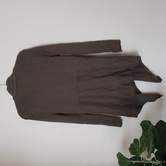 Soft surroundings chunky cardigan toggle closure, olive green, women size Small - Picture 7 of 9